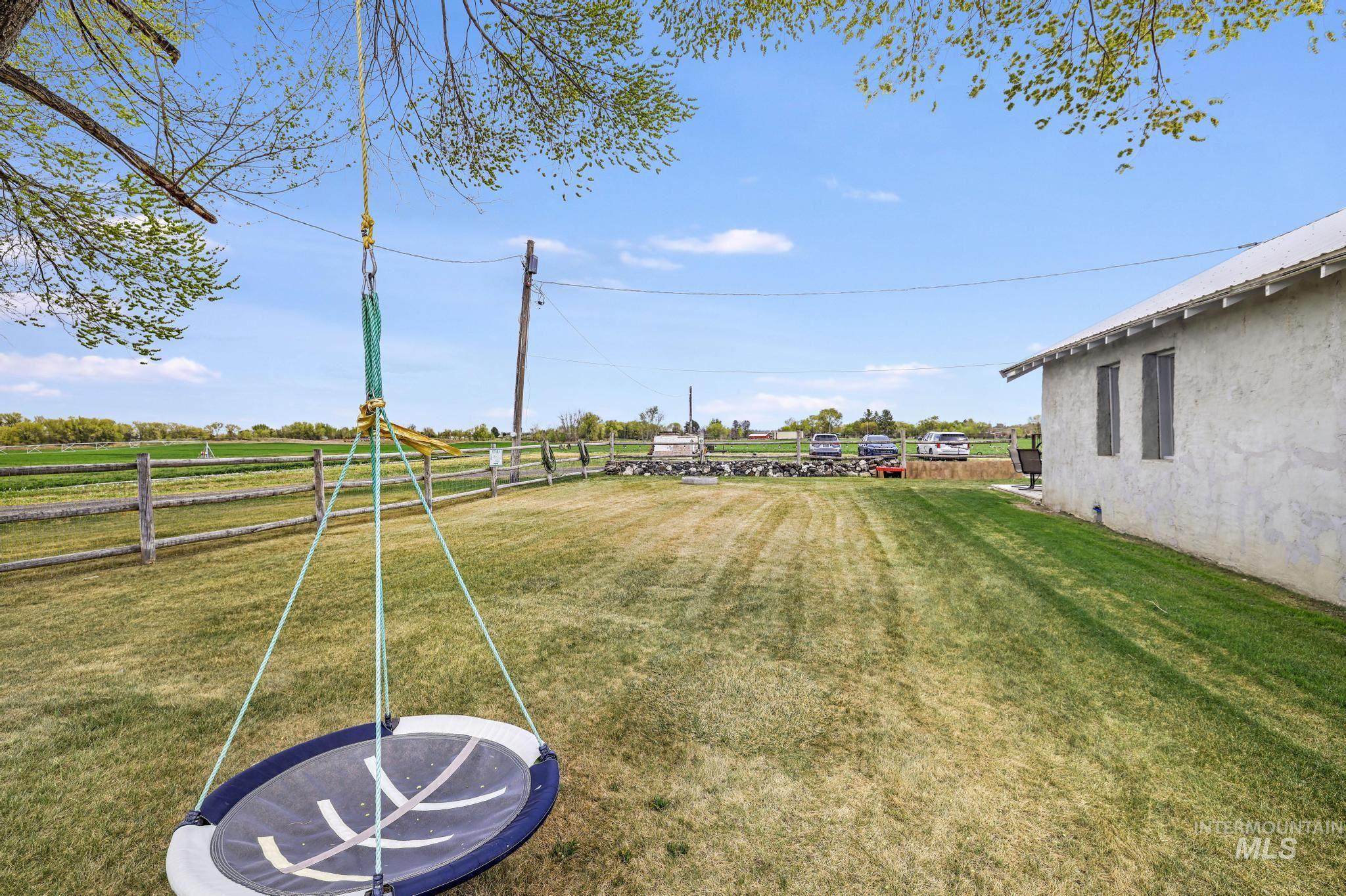 88 South 400 Road West Jerome, ID 83338 - Photo 6 of 31 View of yard