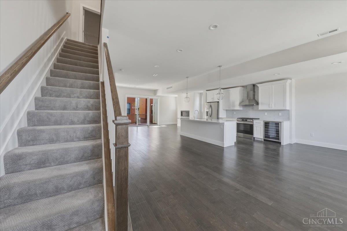 3912 Edwards Road Cincinnati, OH 45209 - Photo 35 of 70