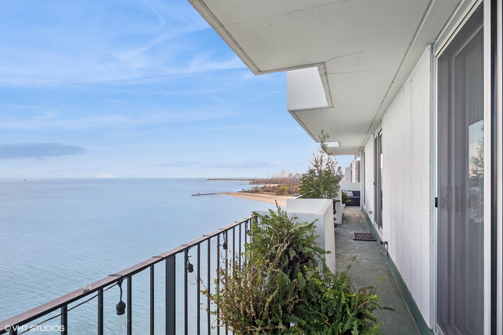 6033 North Sheridan Road, Unit 18AB Chicago, IL 60660 - Photo 35 of 56