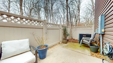 $395,000 | 1367 Crown Point Place, Nashville, TN 37211