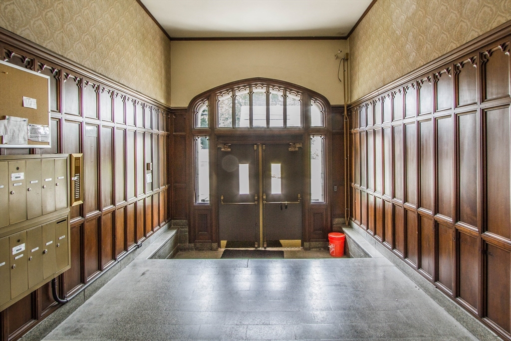 21 Middlesex Avenue, Unit 102 Worcester, MA 01604 - Photo 17 of 21 a view of an entryway with a staircase