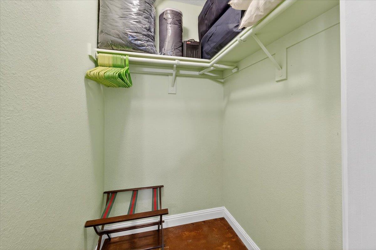 35102 Quail Oak Road Auberry, CA 93602 - Photo 50 of 61 a view of walk in closet