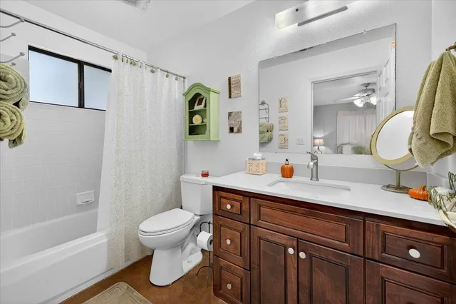 $725,000 | 35102 Quail Oak Road, Auberry, CA 93602