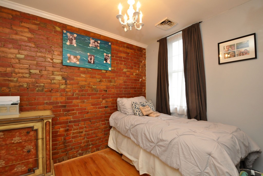 66 Beacon Street, Unit 2 Chelsea, MA 02150 - Photo 5 of 9 Gallery Image 5