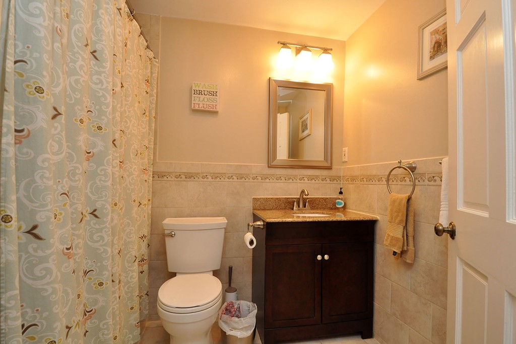 66 Beacon Street, Unit 2 Chelsea, MA 02150 - Photo 8 of 9 Gallery Image 8