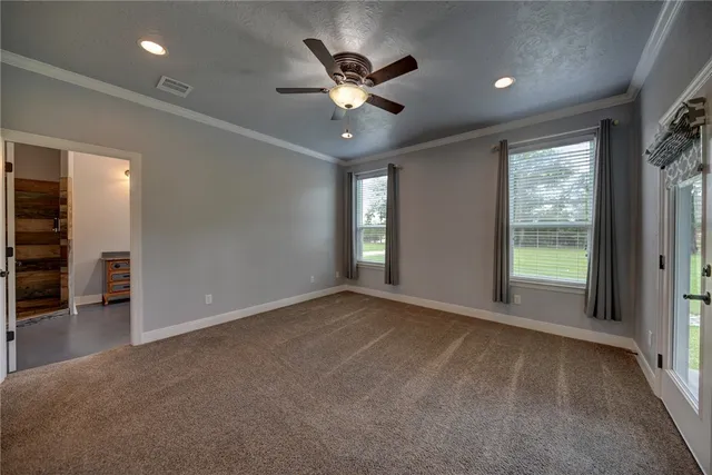 $600,000 | 20874 Farm To Market 244, Iola, TX 77861