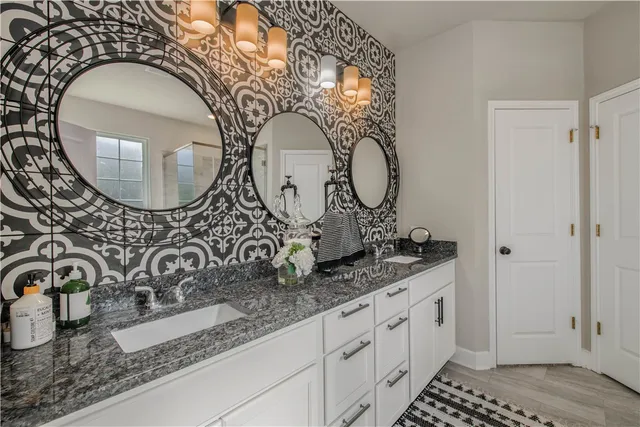 $559,900 | 10600 Scarlet Peak Court, Bryan, TX 77845