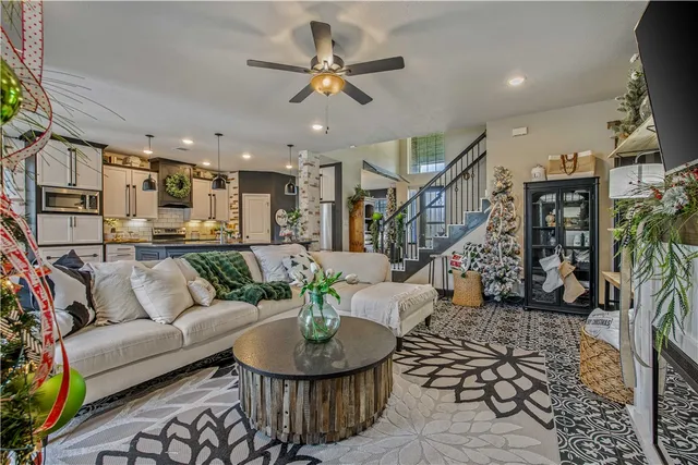 $559,900 | 10600 Scarlet Peak Court, Bryan, TX 77845