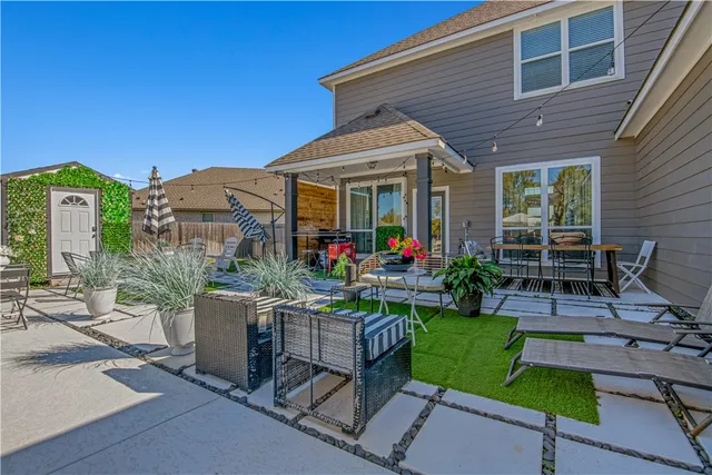 $559,900 | 10600 Scarlet Peak Court, Bryan, TX 77845