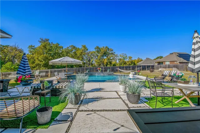 $559,900 | 10600 Scarlet Peak Court, Bryan, TX 77845