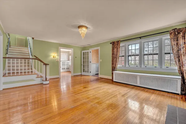 $525,000 | 2610 Longview Avenue Southwest, Roanoke, VA 24014