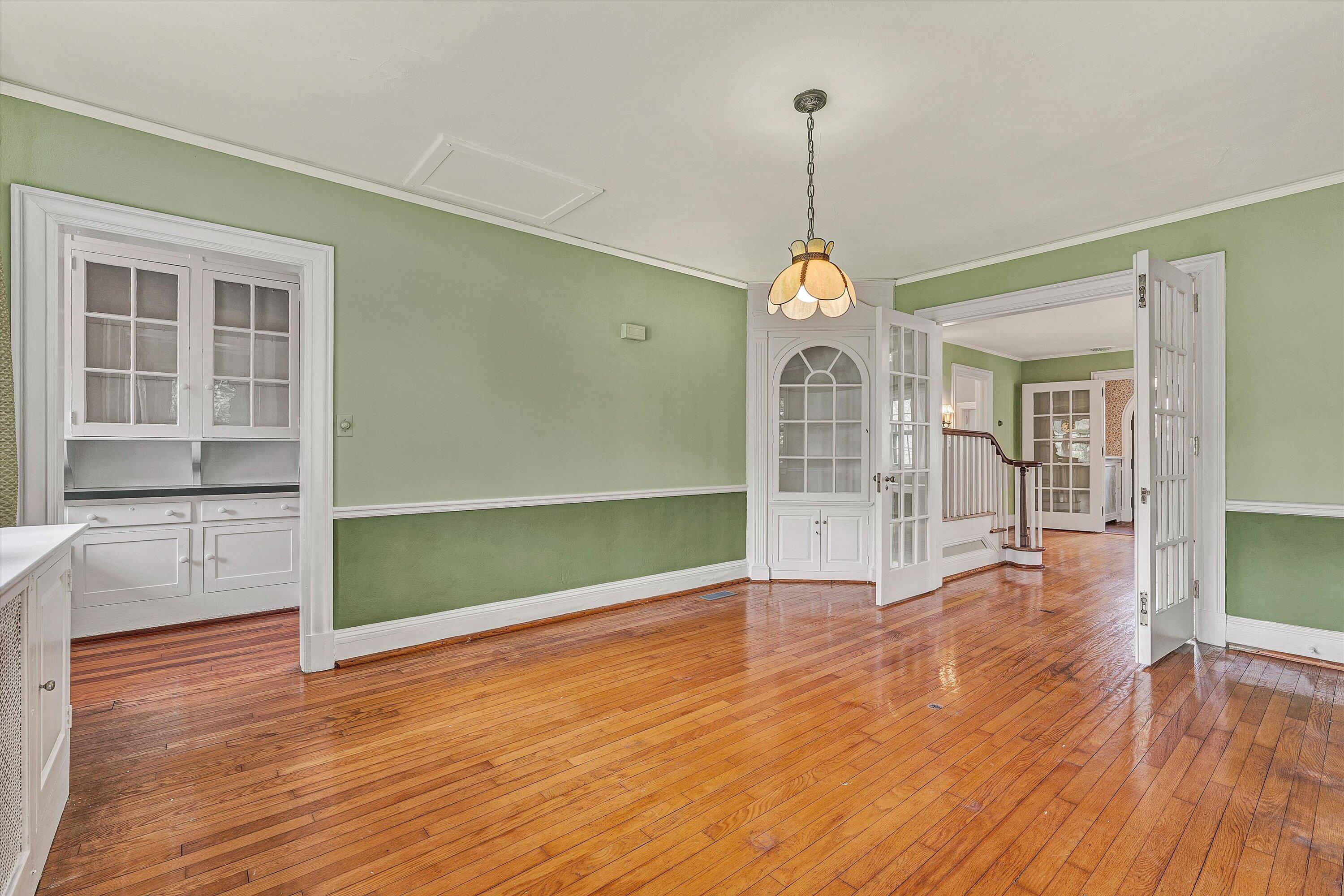 2610 Longview Avenue Southwest Roanoke, VA 24014 - Photo 19 of 56 17-SGP-06709