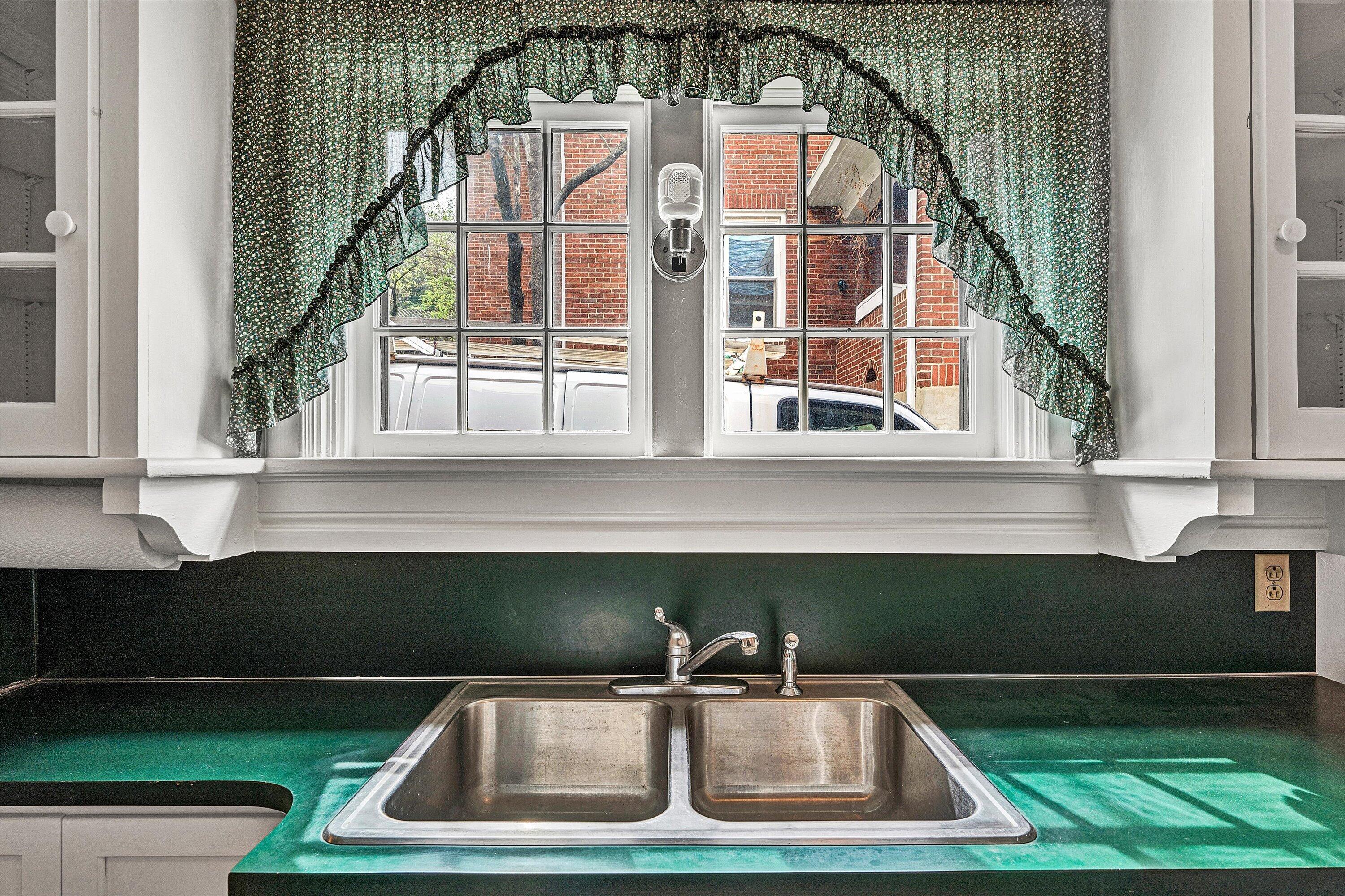 2610 Longview Avenue Southwest Roanoke, VA 24014 - Photo 22 of 56 20-SGP-06718