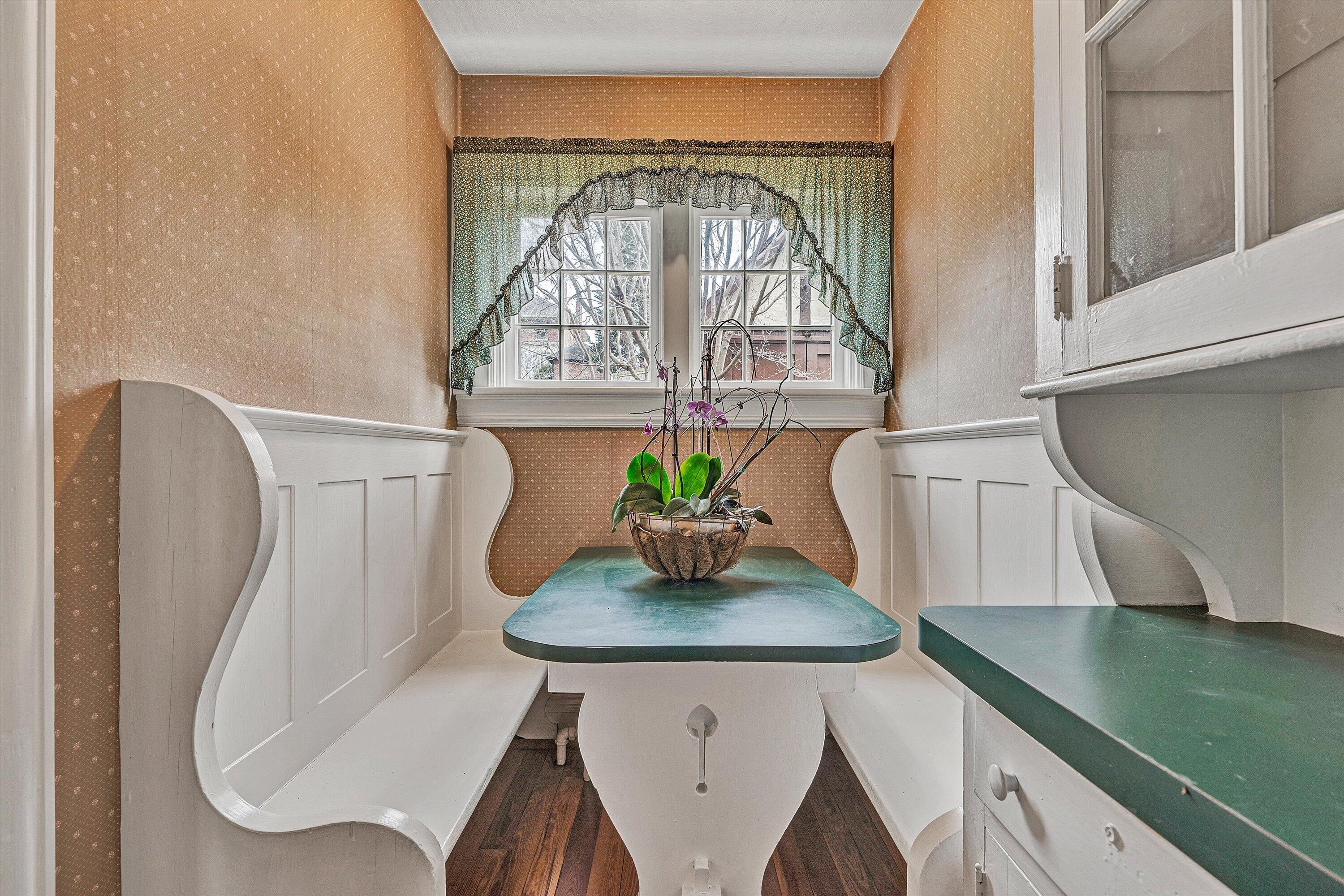 2610 Longview Avenue Southwest Roanoke, VA 24014 - Photo 23 of 56 21-SGP-06721