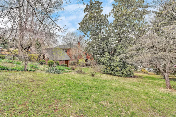 $525,000 | 2610 Longview Avenue Southwest, Roanoke, VA 24014