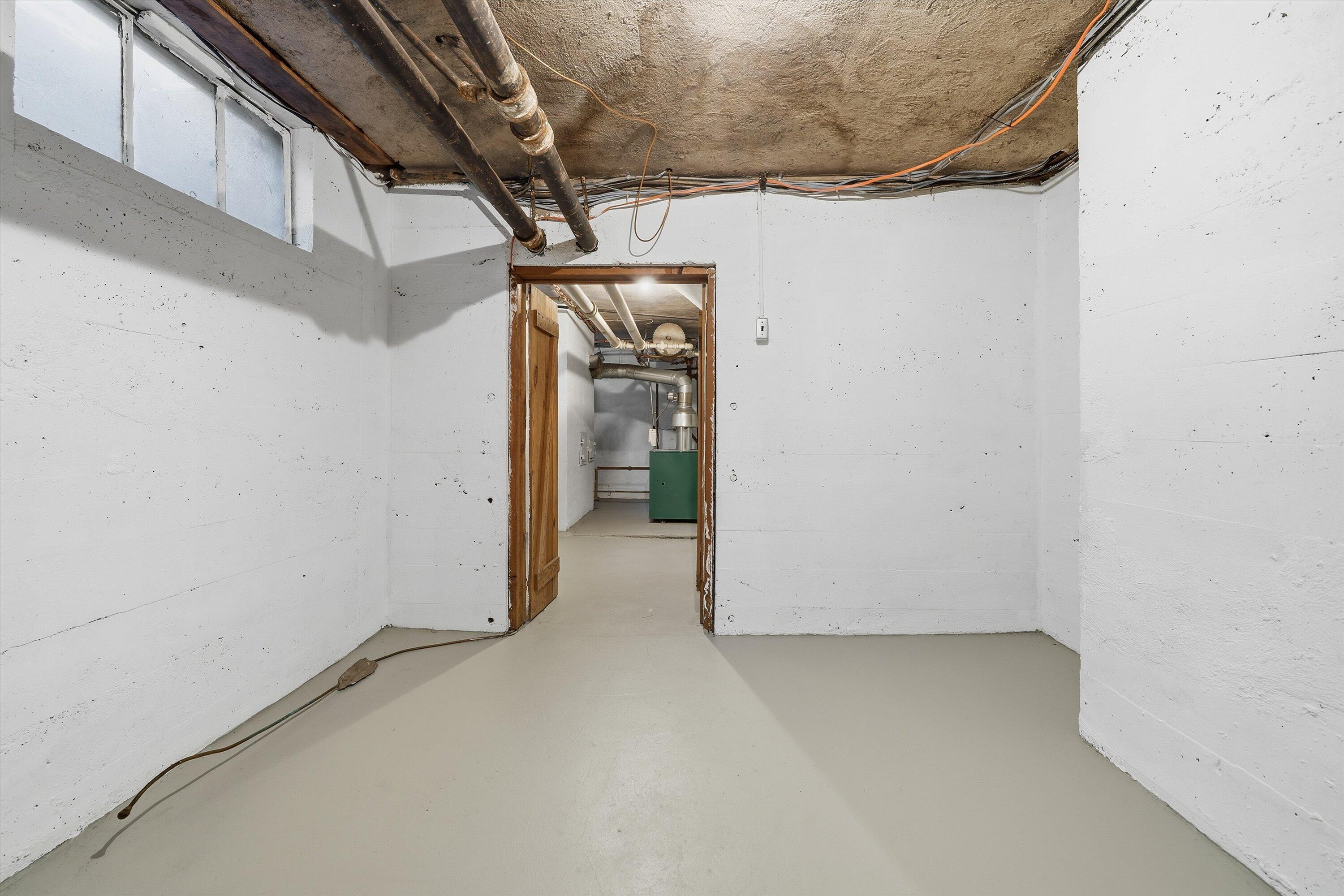 2610 Longview Avenue Southwest Roanoke, VA 24014 - Photo 41 of 56 39-SGP-00026