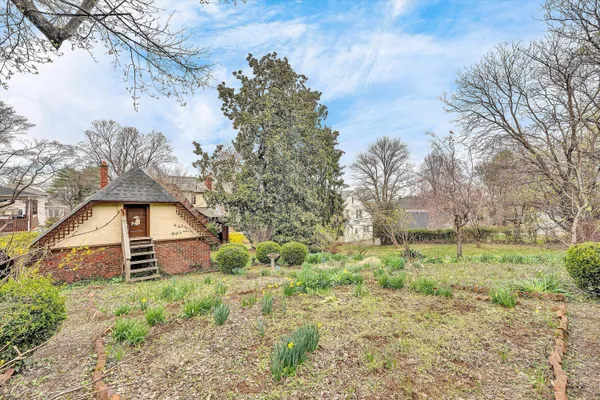 $525,000 | 2610 Longview Avenue Southwest, Roanoke, VA 24014