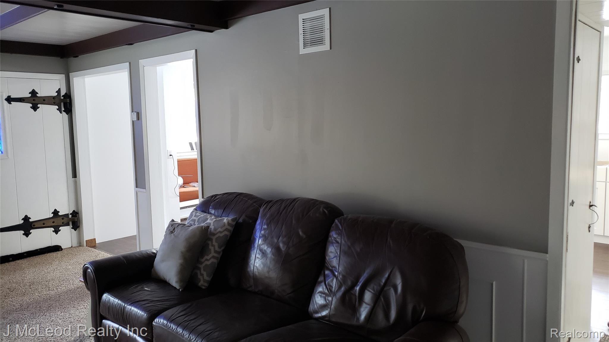 6436 Caine Road Vassar, MI 48768 - Photo 22 of 31 20200117_103954.jpg