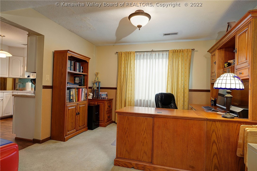 101 Laurel Ridge Road Scott Depot, WV 25560 - Photo 9 of 41 Gallery Image 9