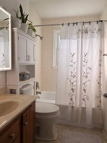 $383,000 | 168 West Street, Essex Junction, VT 05452