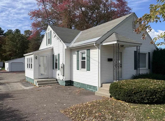 $383,000 | 168 West Street, Essex Junction, VT 05452