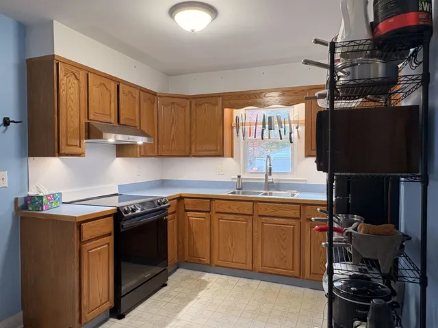 $383,000 | 168 West Street, Essex Junction, VT 05452