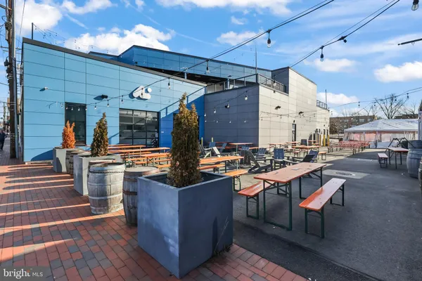 $2,300 | 549 Florida Avenue, Unit 201, Herndon, VA 20170