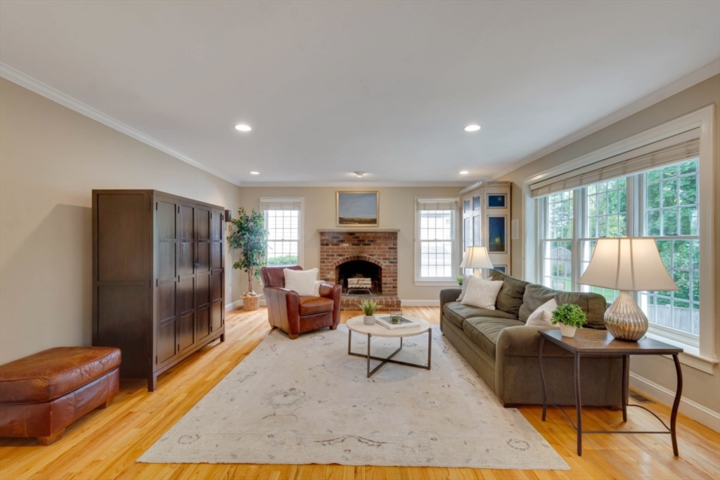 96 Richdale Road Needham, MA 02494 - Photo 17 of 41
