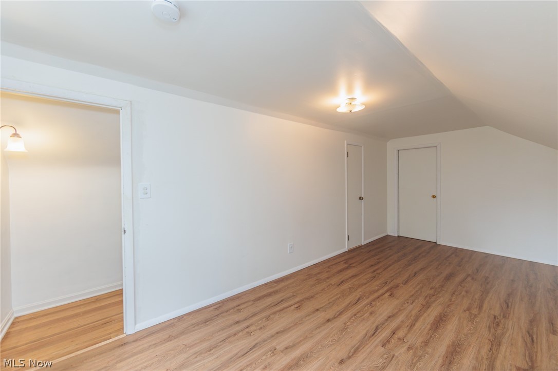 1284 Argonne Road Cleveland, OH 44121 - Photo 30 of 36