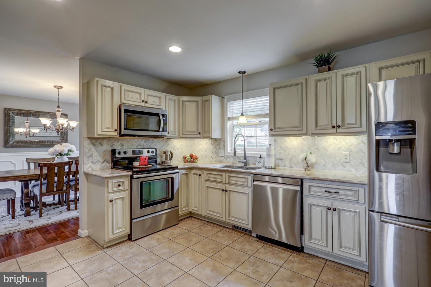 690 West Church Road Ephrata, PA 17522 - Photo 15 of 49