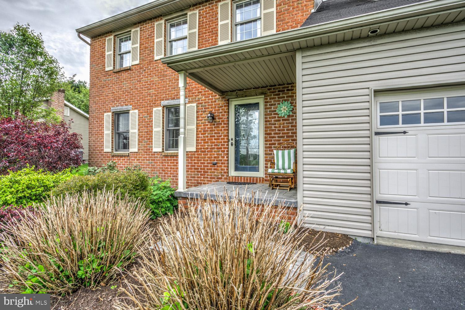 690 West Church Road Ephrata, PA 17522 - Photo 2 of 49