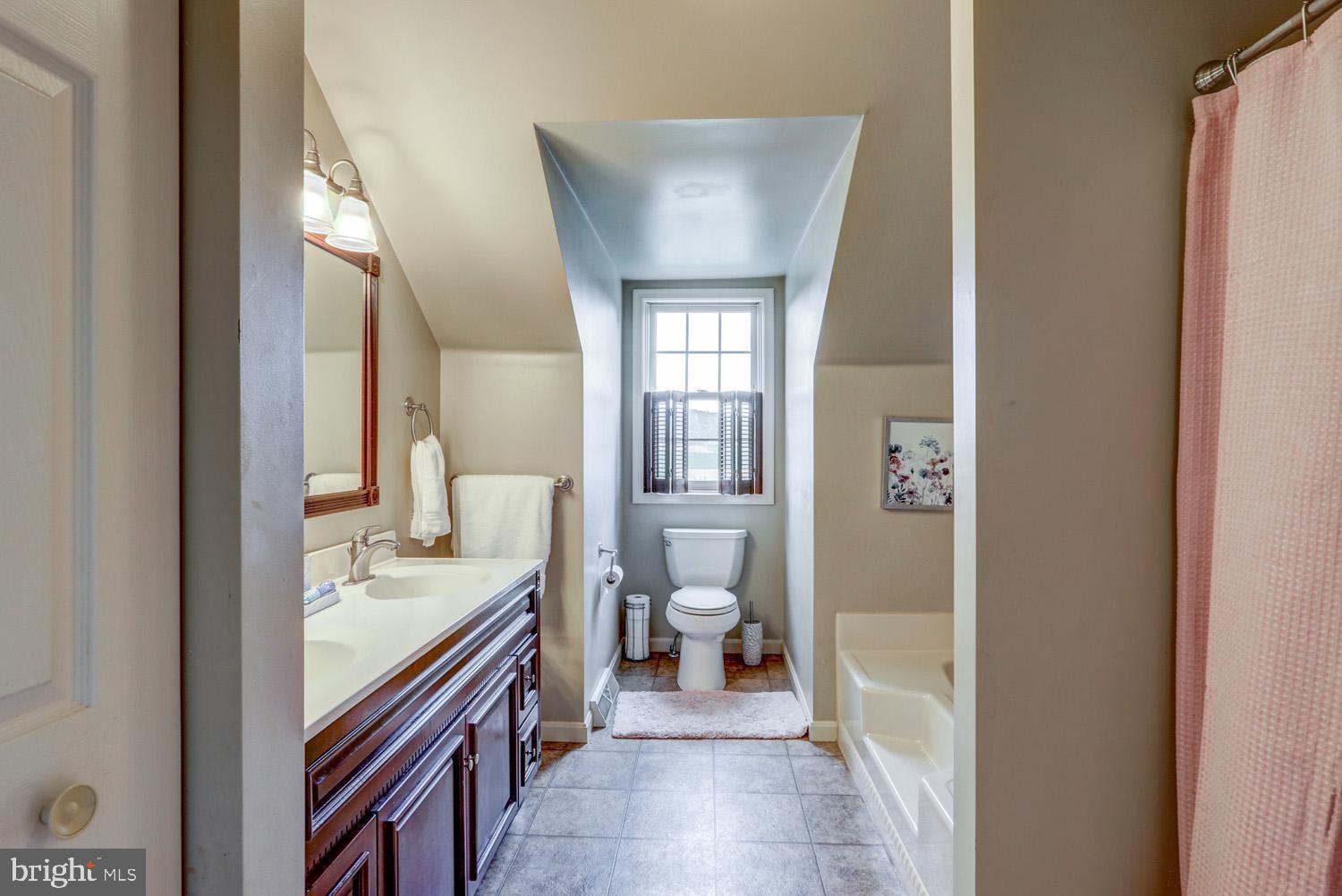 690 West Church Road Ephrata, PA 17522 - Photo 34 of 49