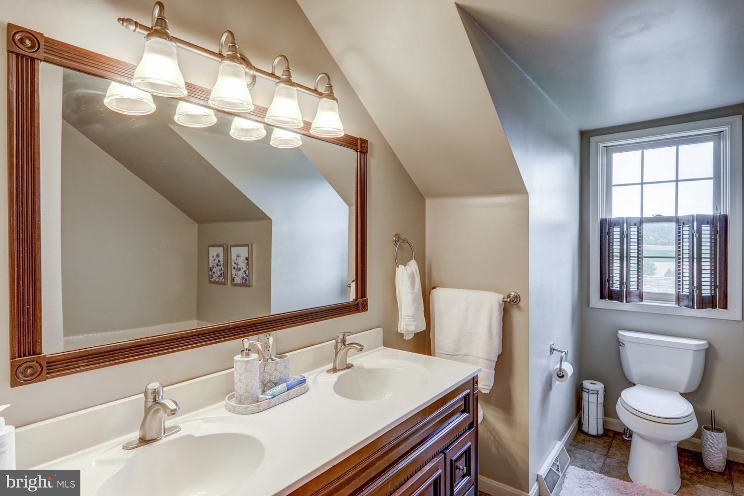 690 West Church Road Ephrata, PA 17522 - Photo 35 of 49