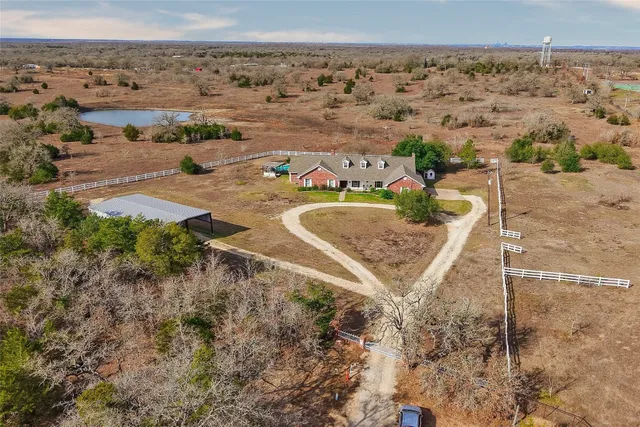 $795,000 | 681 Leisure Lane, Cedar Creek, TX 78612