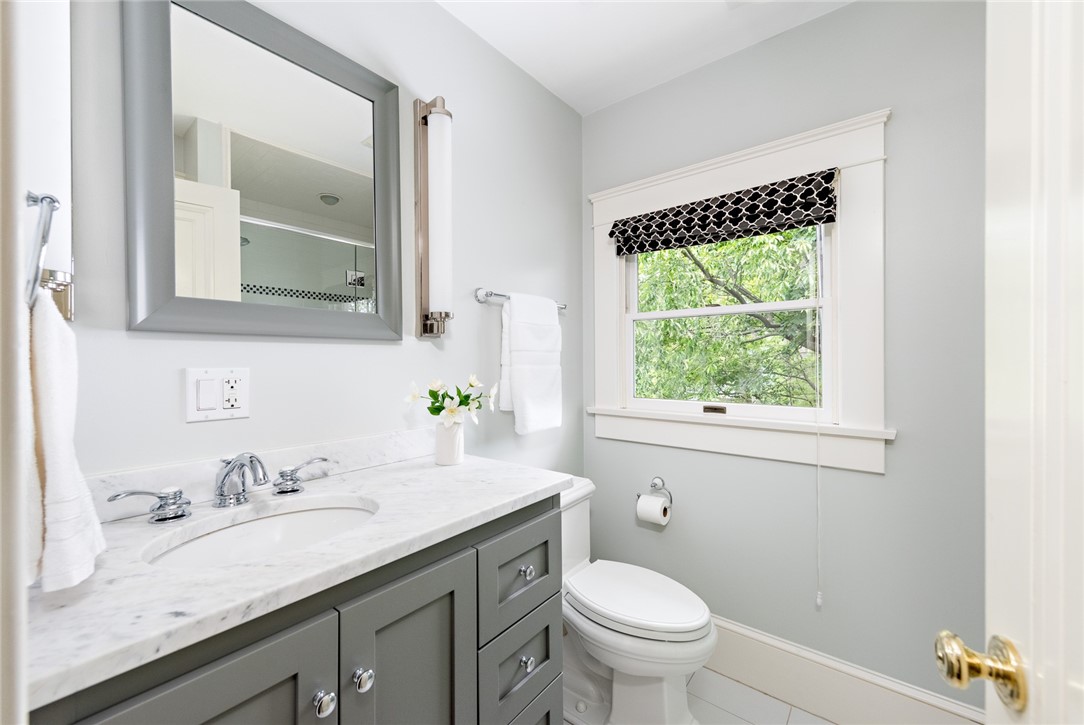 79 Ridge Road Bristol, RI 02809 - Photo 33 of 47