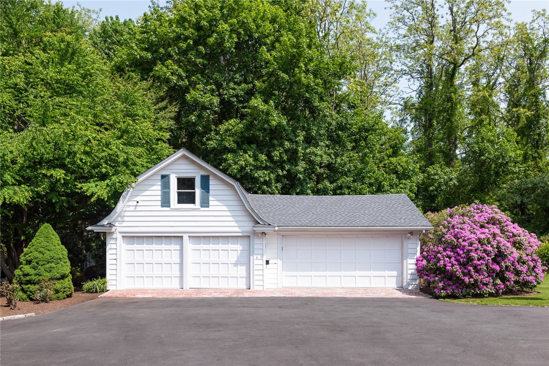 79 Ridge Road Bristol, RI 02809 - Photo 9 of 47