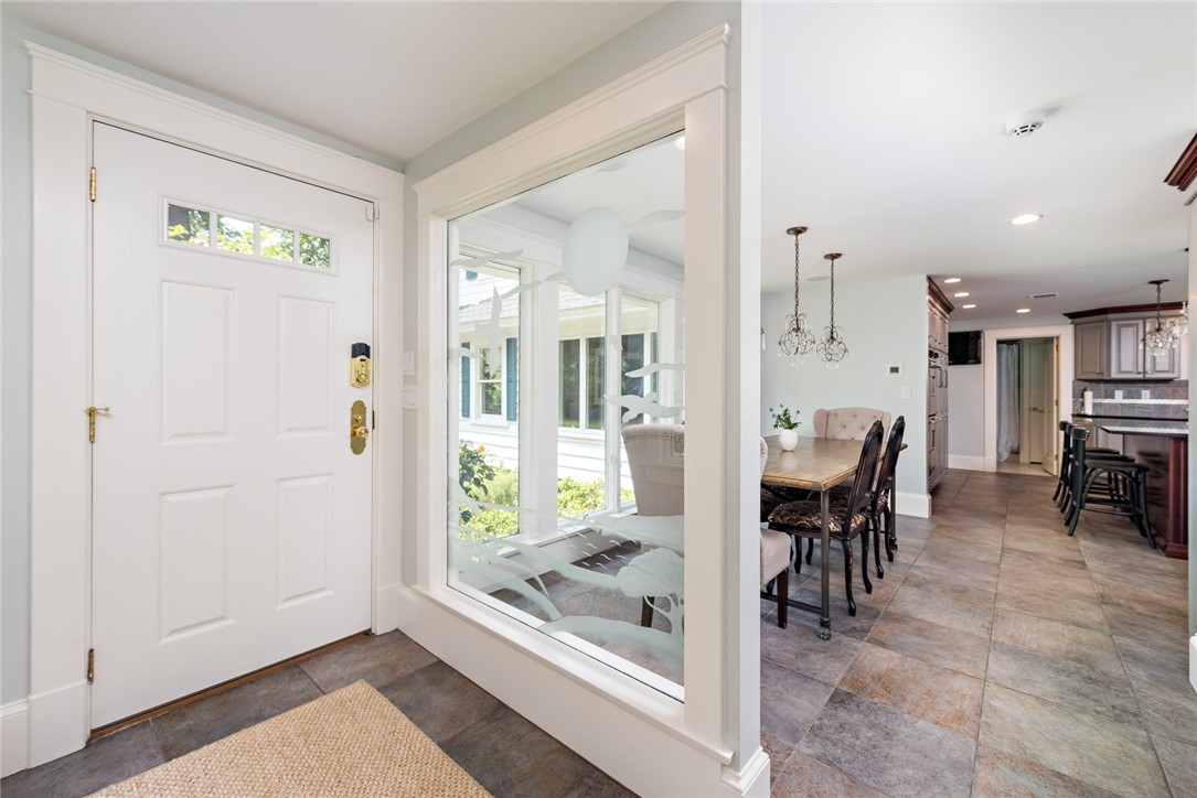 79 Ridge Road Bristol, RI 02809 - Photo 10 of 47 Side entry to mudroom/laundry room and kitchen