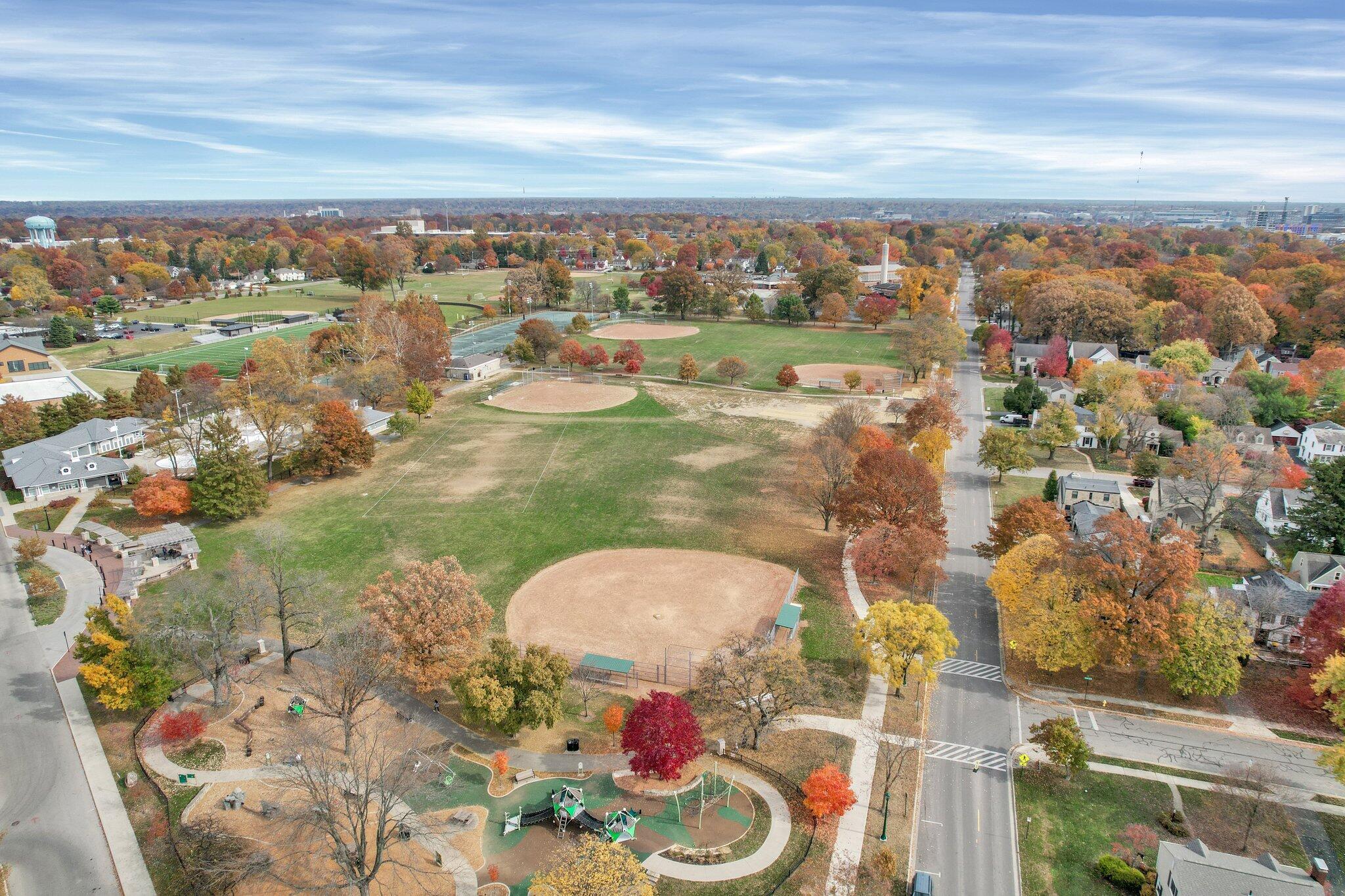2575 Kent Road Upper Arlington, OH 43221 - Photo 78 of 91 Ua Library