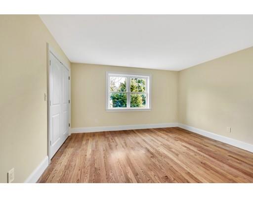 32 Lockeland Road Winchester, MA 01890 - Photo 22 of 26