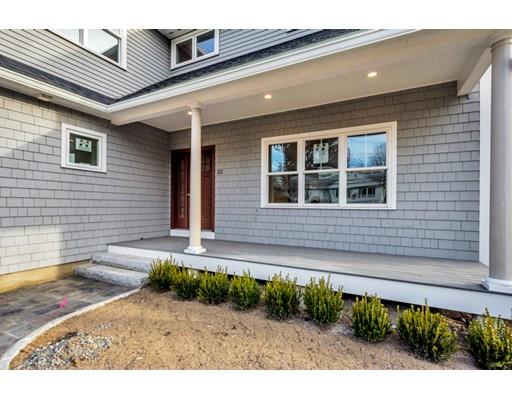 32 Lockeland Road Winchester, MA 01890 - Photo 3 of 26