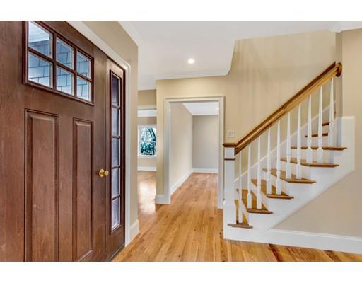 32 Lockeland Road Winchester, MA 01890 - Photo 5 of 26