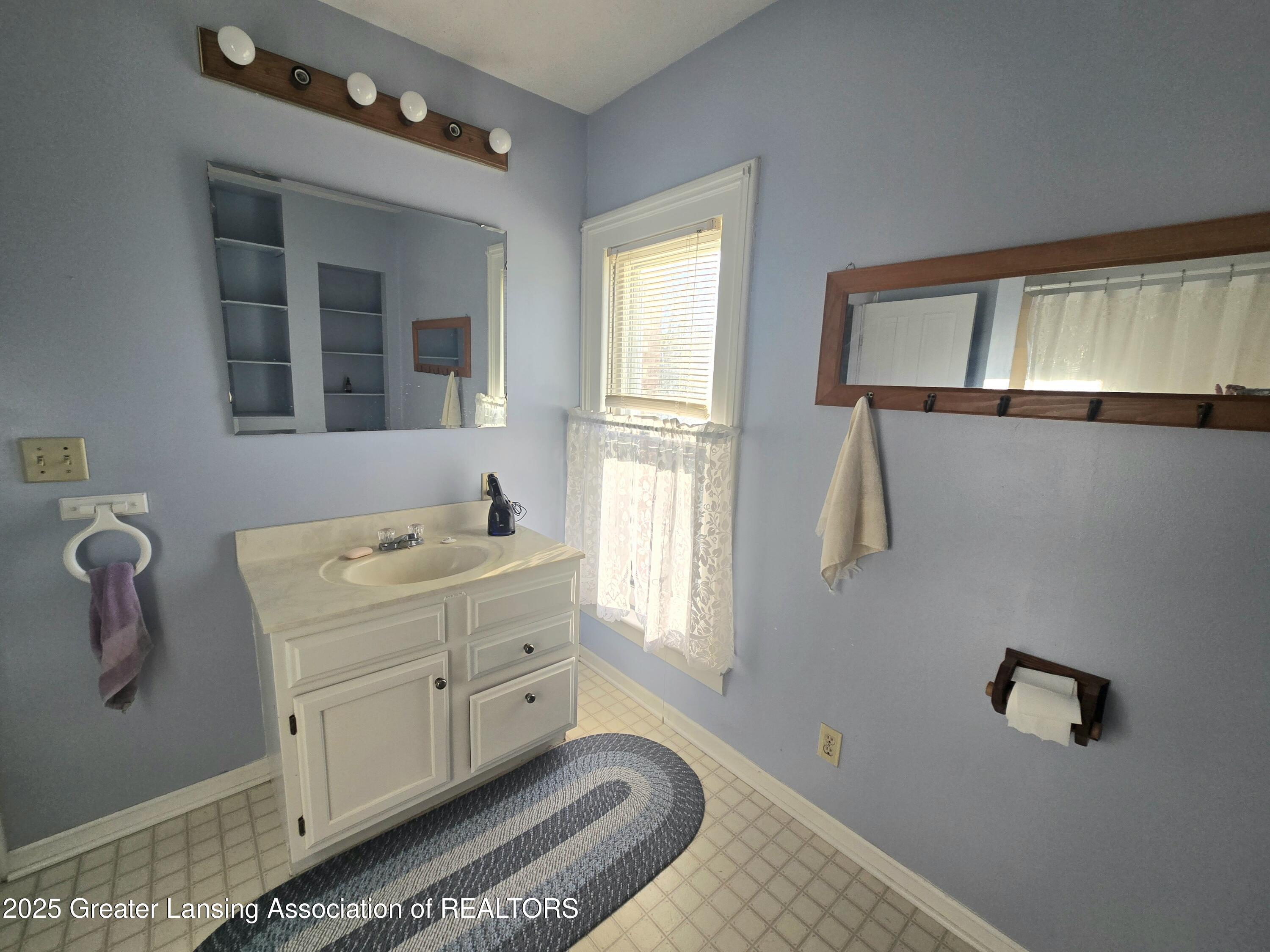 4468 Whittum Road Eaton Rapids, MI 48827 - Photo 28 of 45 20251009_175944