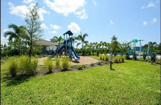 $3,300 | 12604 Promenade Estates Boulevard, Sarasota, FL 34238