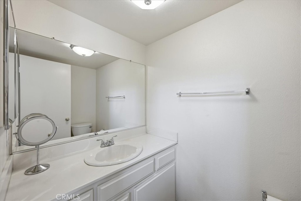 9820 Sycamore Canyon Road Moreno Valley, CA 92557 - Photo 23 of 31