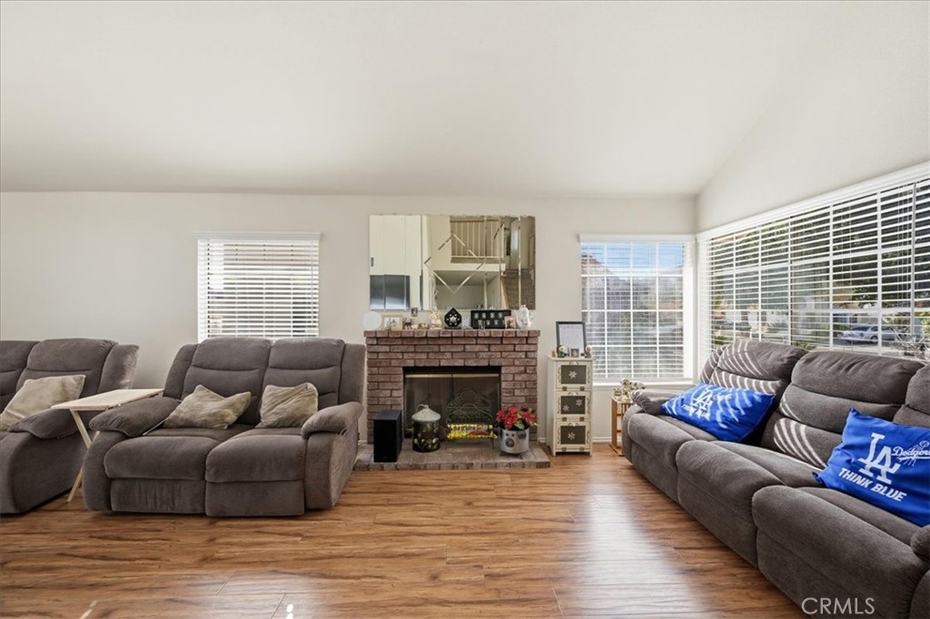 9820 Sycamore Canyon Road Moreno Valley, CA 92557 - Photo 7 of 31