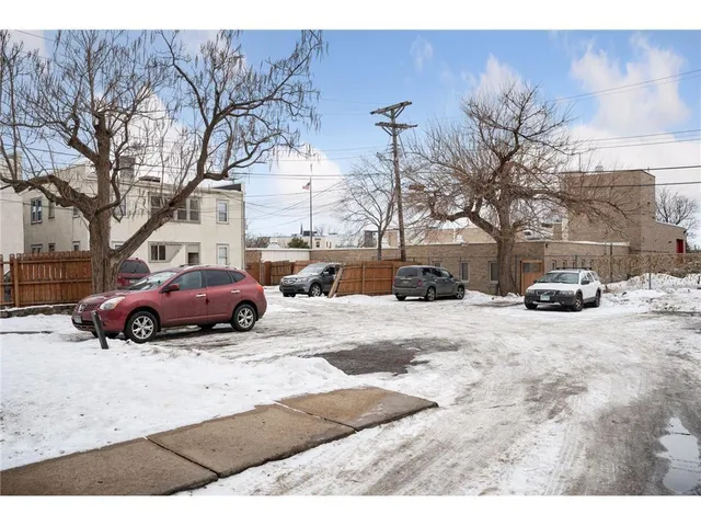 $1,395 | 924 21st Avenue South, Unit 3, Minneapolis, MN 55404