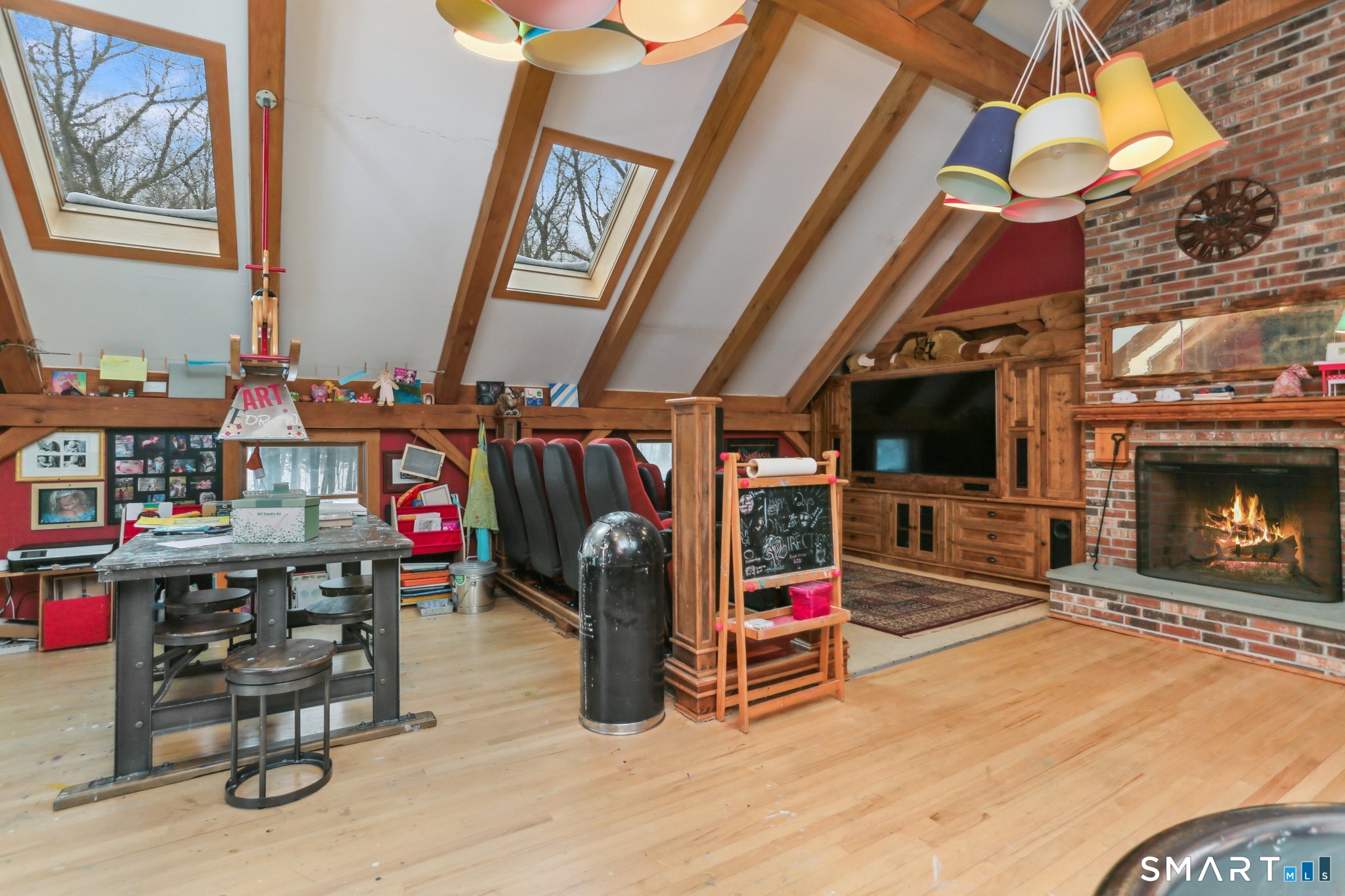 142 Seventy Acre Road Redding, CT 06896 - Photo 13 of 40