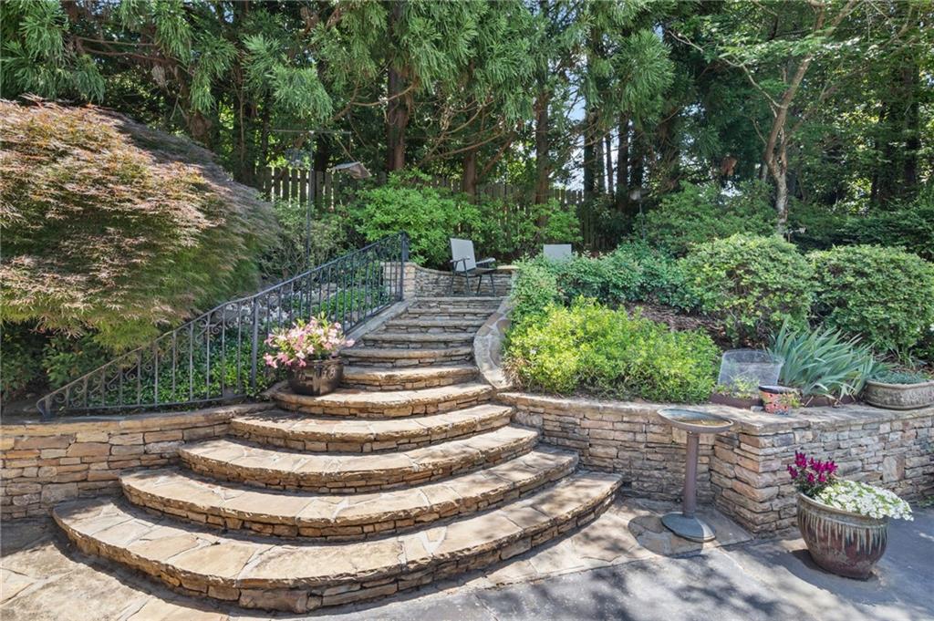 600 Densley Drive Decatur, GA 30033 - Photo 28 of 39