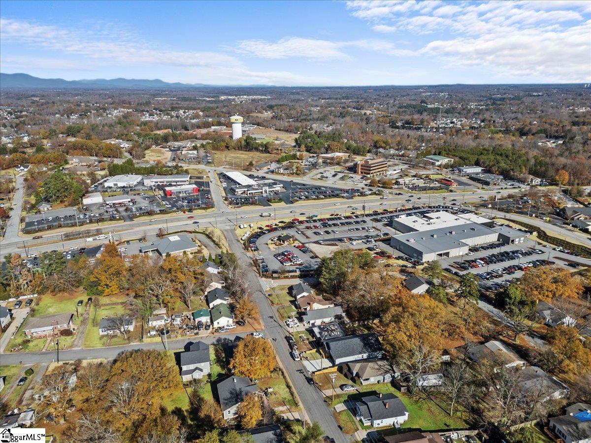 208 Forest Street Greer, SC 29650 - Photo 28 of 31