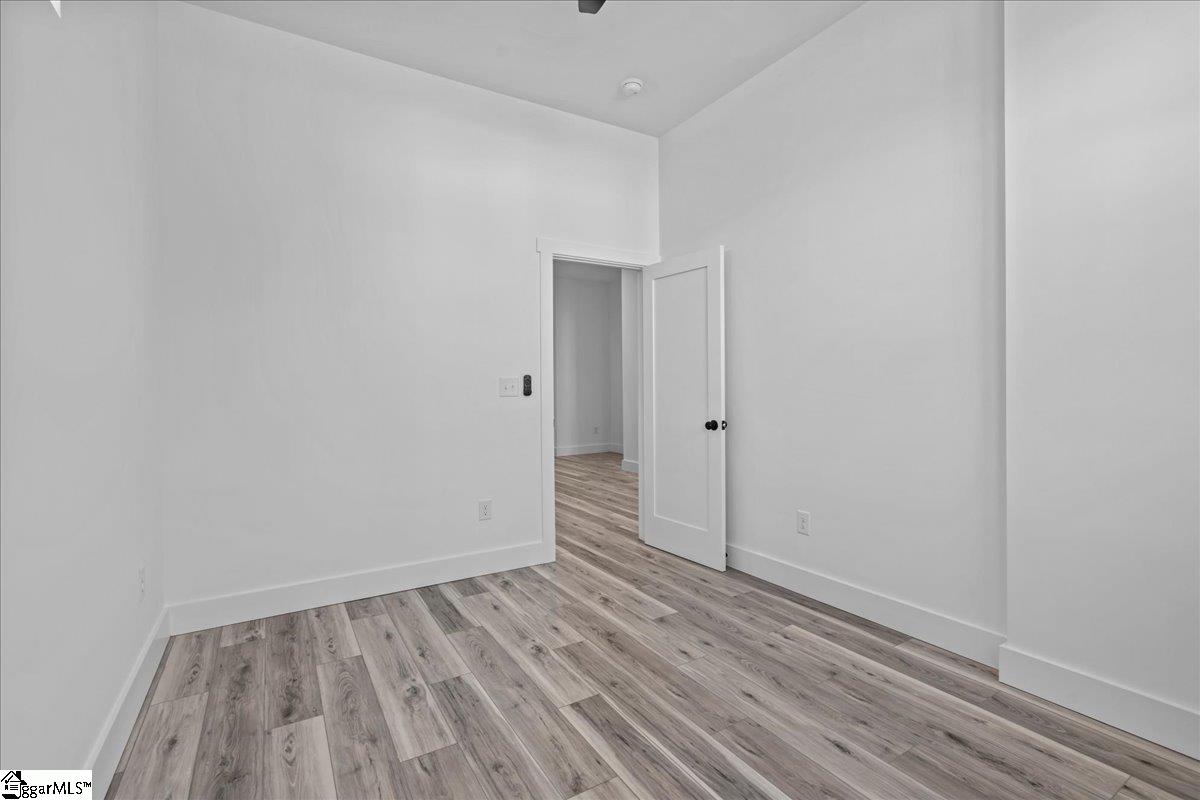 208 Forest Street Greer, SC 29650 - Photo 6 of 31